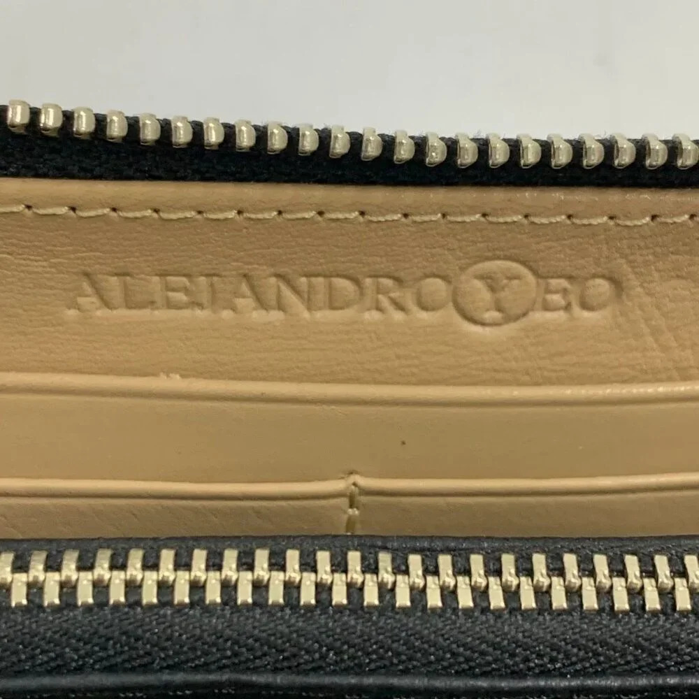Alejandro Yeo Women's Hand-Tooled Leather‎ Zippered Clutch Wallet - Picture 8 of 12